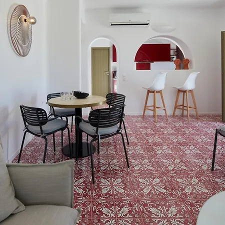 Lejlighedshotel Santorini Hillside & Pýrgos